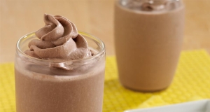 Chocolate Peanut Butter Banana Smoothies