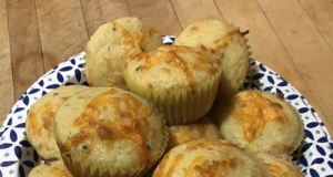 Cornbread Muffins with Cheddar Cheese