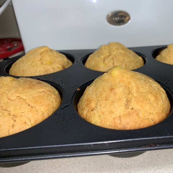 Cornbread Muffins with Cheddar Cheese