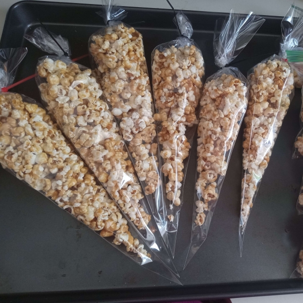 Classic Caramel Corn
