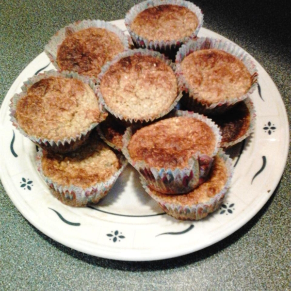 Banana-Oatmeal Breakfast Muffins