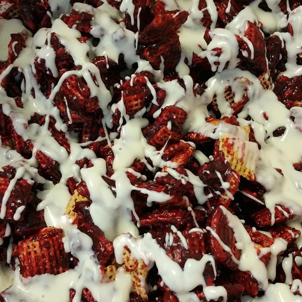 Red Velvet Chex Party Mix
