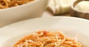 RAGÚ® Easy One-Pot Pasta