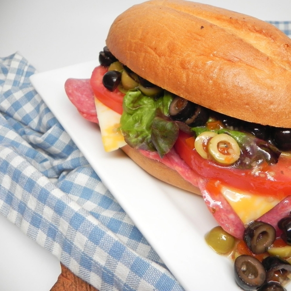 Simple Salami Sandwich