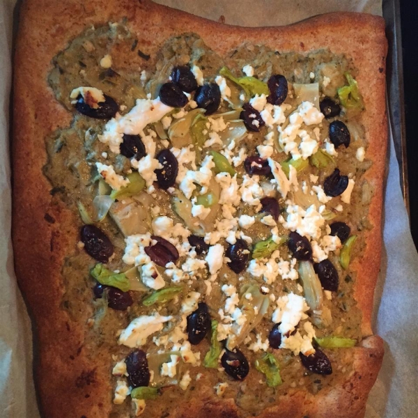 Mediterranean Whole Wheat Pizza