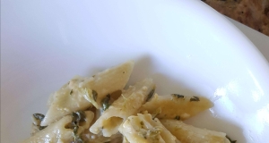 Spinach Power Pesto Macaroni and Cheese