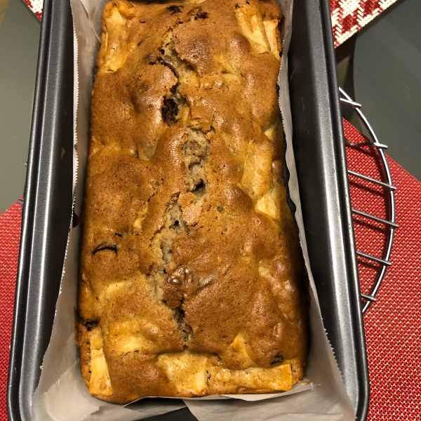 Grandma's Fresh Apple Cake