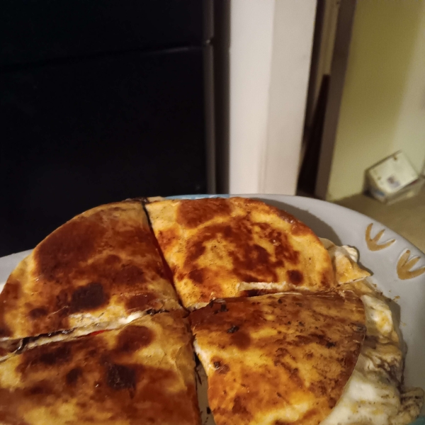 Dessert Quesadillas with Peanut Butter, Chocolate, and Marshmallow