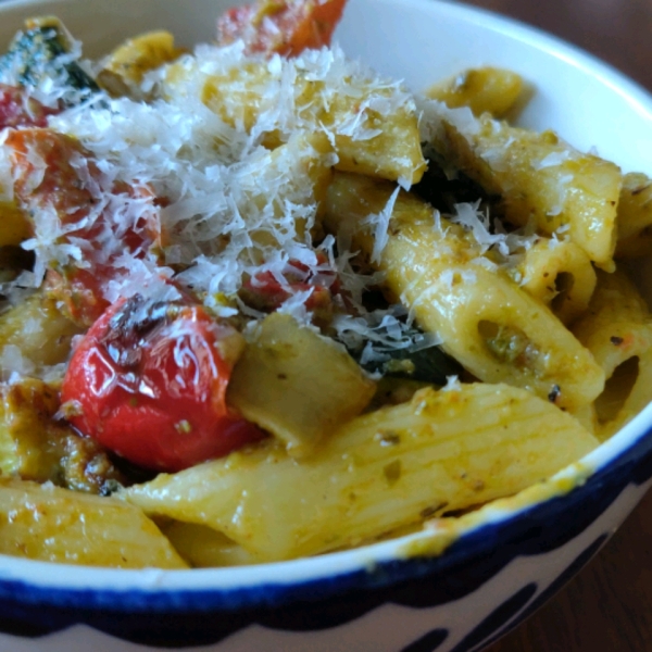 Roasted Veggie Pesto Pasta Salad