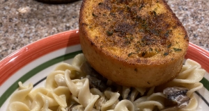 Mussels and Pasta with Creamy Wine Sauce