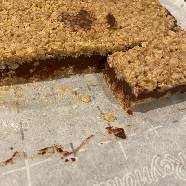 No Bake Chocolate Oat Bars