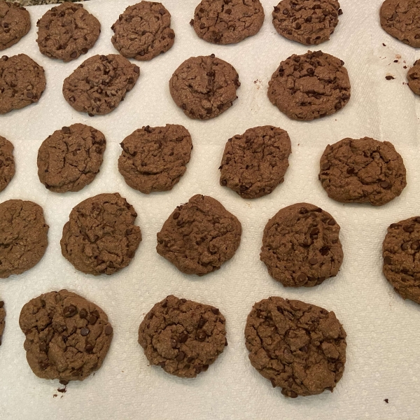 Nutella Hazelnut Cookies