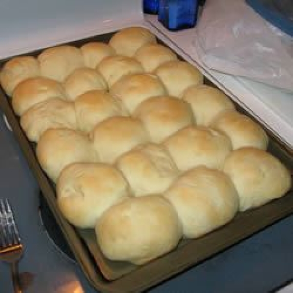 Old-Fashioned Southern Rolls