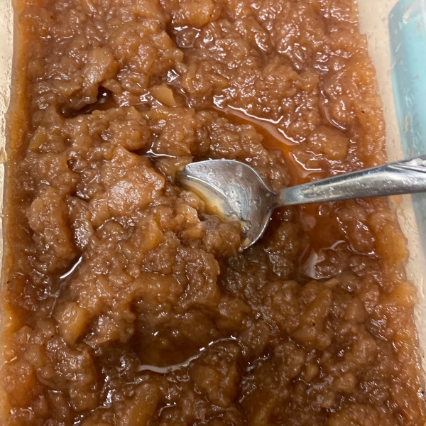 Spiced Slow Cooker Applesauce