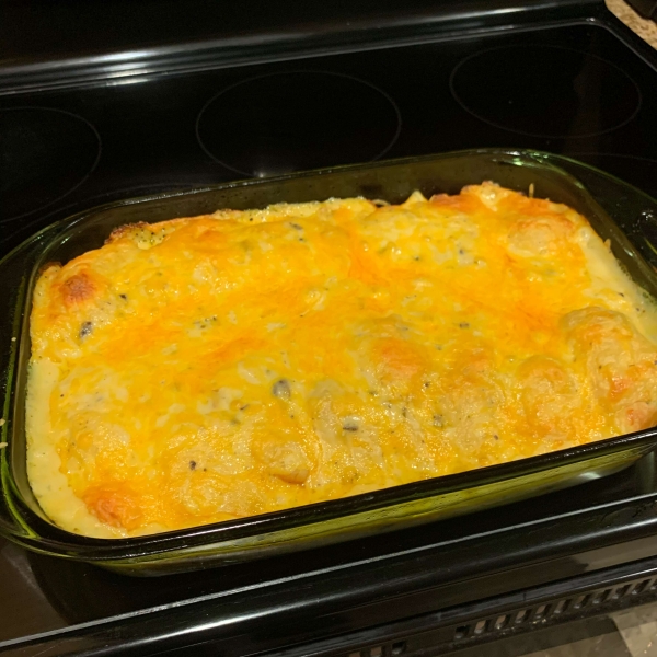 Chicken Crescent Casserole