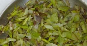 Mediterranean Style Leeks with Lemon
