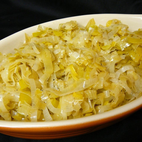 Mediterranean Style Leeks with Lemon