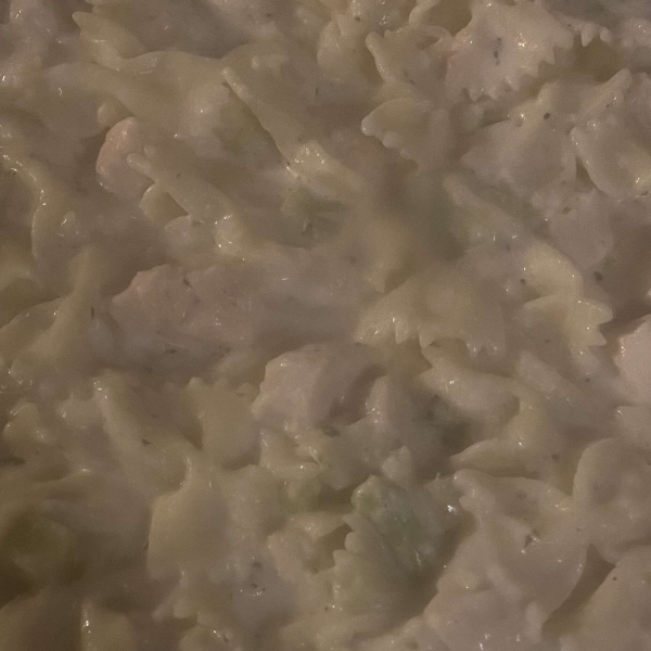 Easy Chicken and Broccoli Alfredo