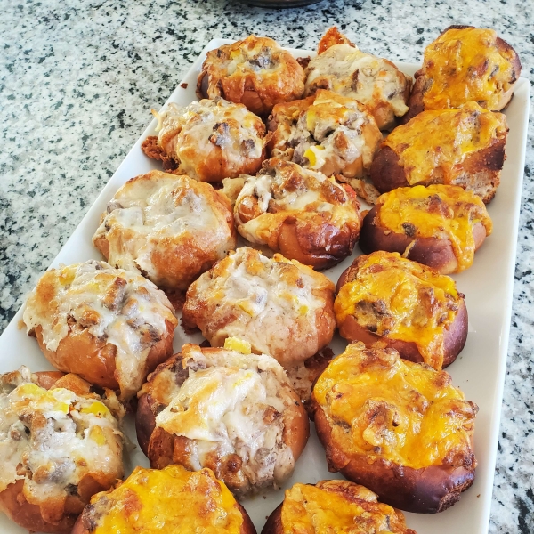 Baked Philly Cheesesteak Sliders