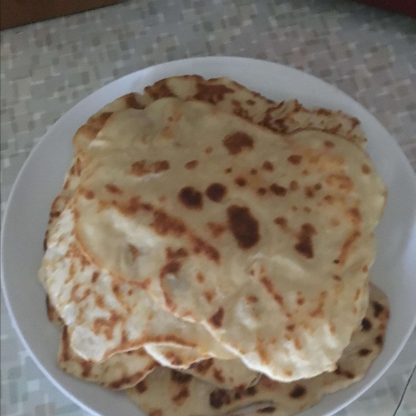Piadina Romagnola (Italian Flat Bread)