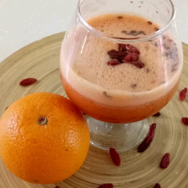 Orange Juice Goji Berries Smoothie