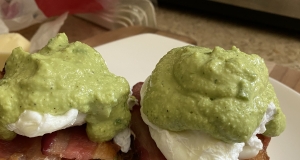 Avocado Sauce Eggs Benedict