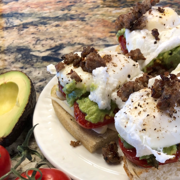 Avocado Sauce Eggs Benedict