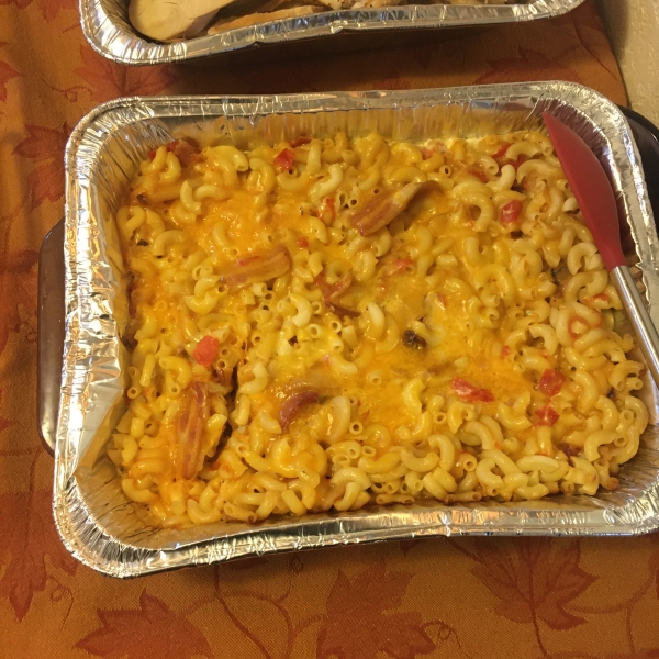 Bacon and Tomato Macaroni and Cheese