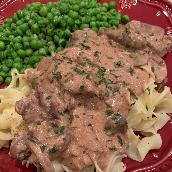 NO YOLKS® Beef Stroganoff