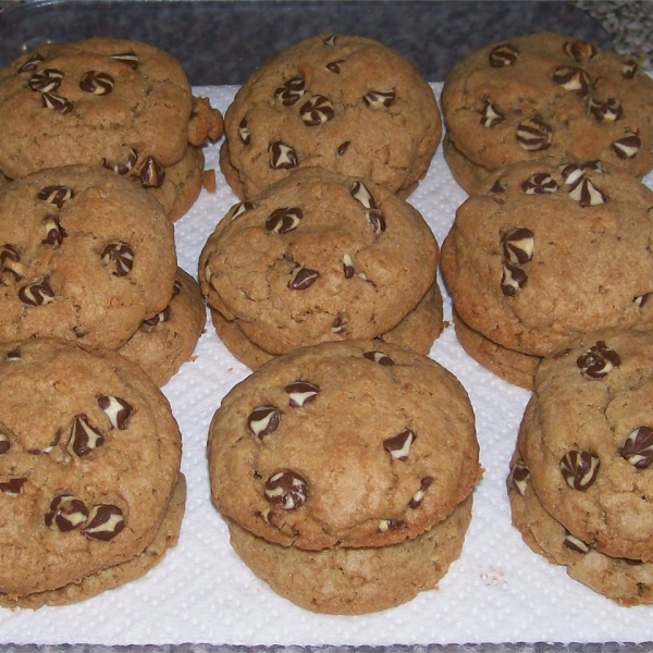 Chocolate Chip Crispy Cookies