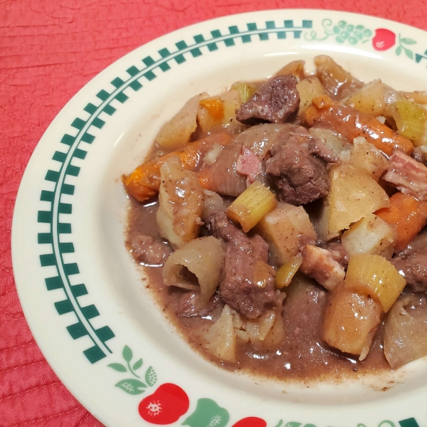 Slow Cooker Beef Stew with Red Wine