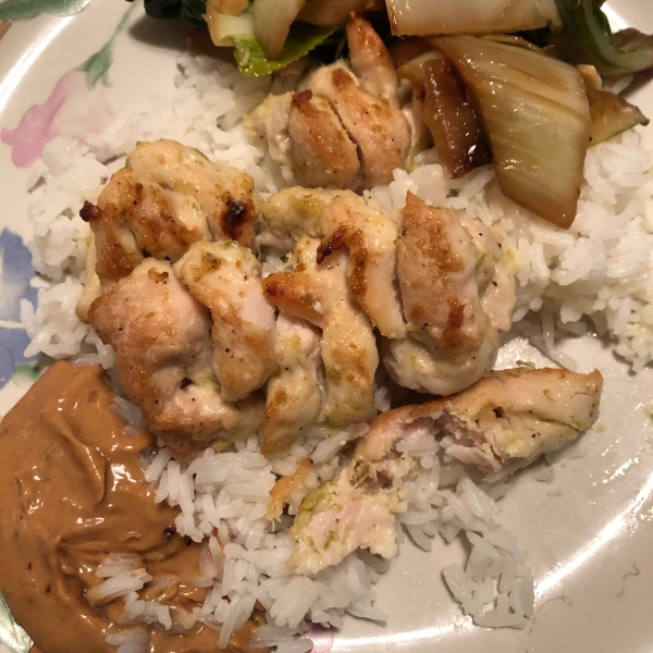 Lime-Ginger Chicken Kabobs with Peanut Sauce