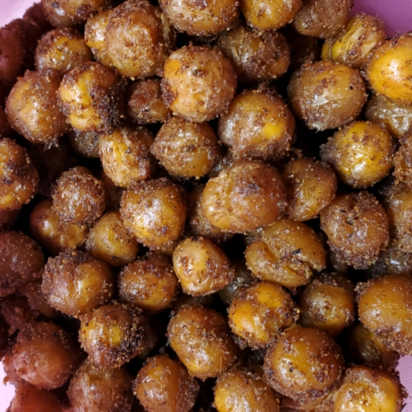 Simple Roasted Chickpea Snack