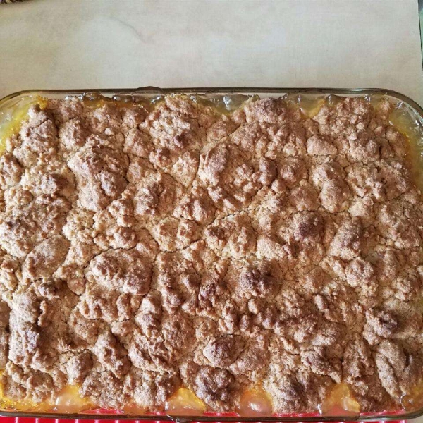 Cookie-Crusted Peach Cobbler