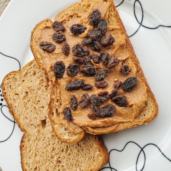 Cinnamon-Raisin Peanut Butter Sandwich