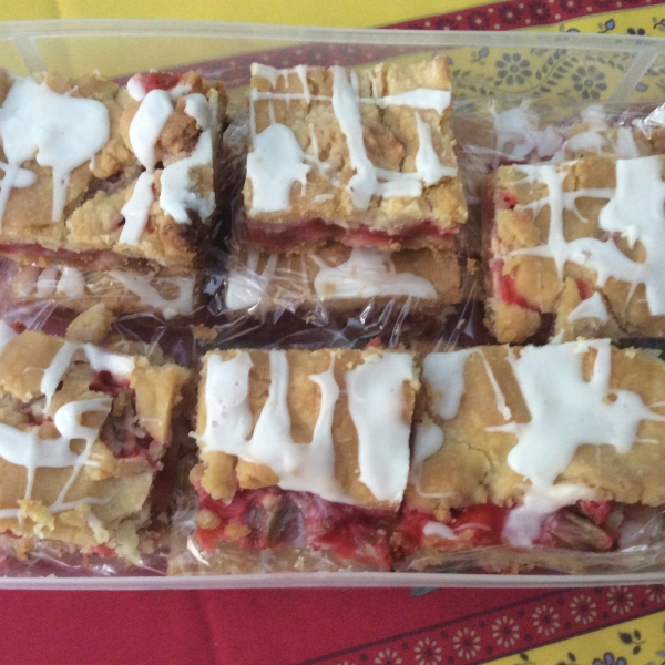 Apple Pie Bars from PHILADELPHIA®