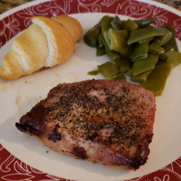 Garlic-Seasoned Baked Pork Chops