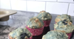 Get-Up-and-Go Muffins with Greek Yogurt, Oatmeal, and Blueberries
