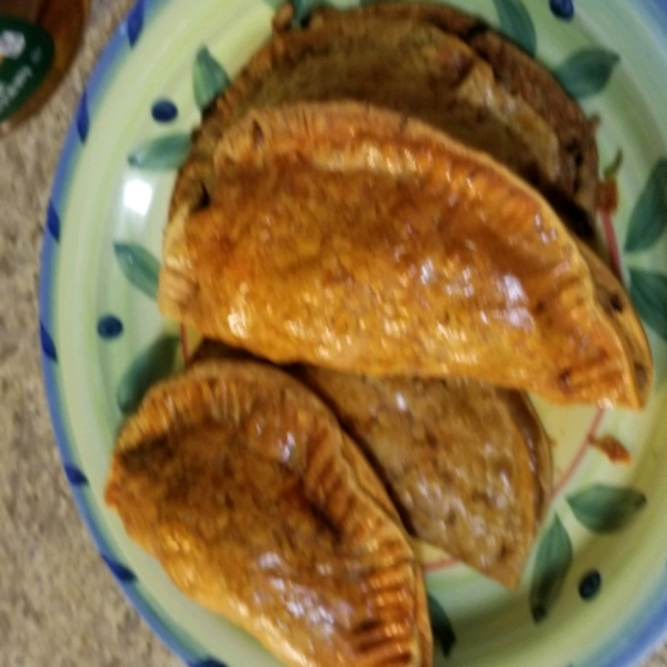 Empanadas de Pollo (Easy Chicken Empanadas)
