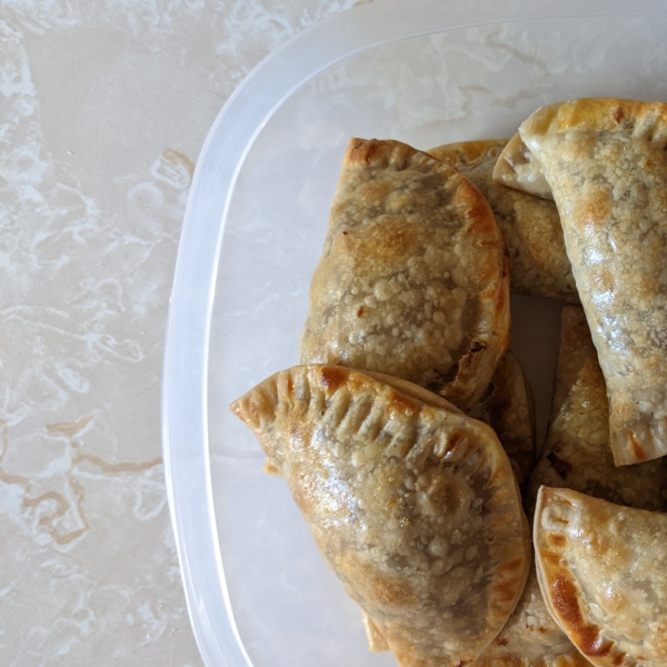 Empanadas de Pollo (Easy Chicken Empanadas)