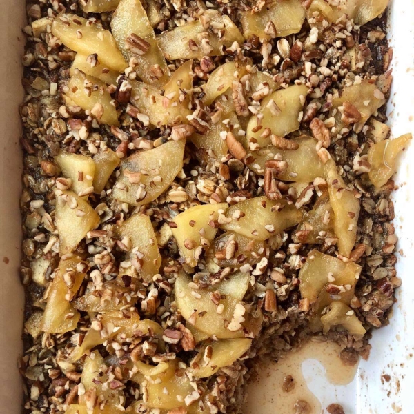 Apple Pie Baked Oatmeal