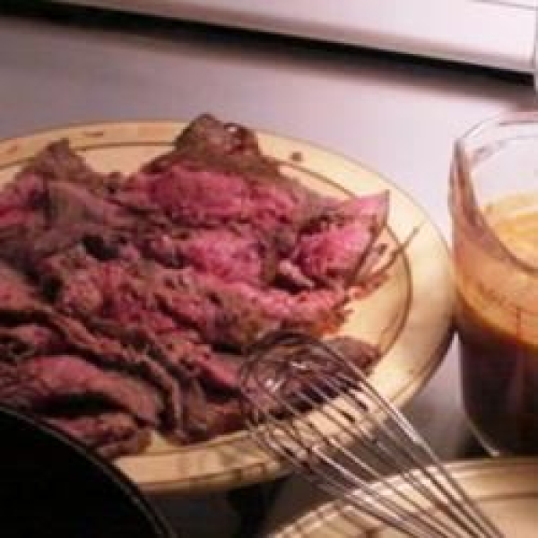 Flank Steak with Garlic Wine Sauce