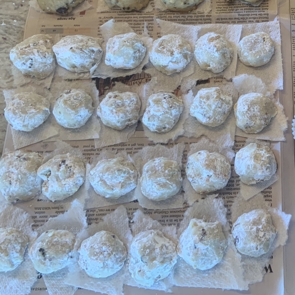Chef John's Russian Tea Cakes