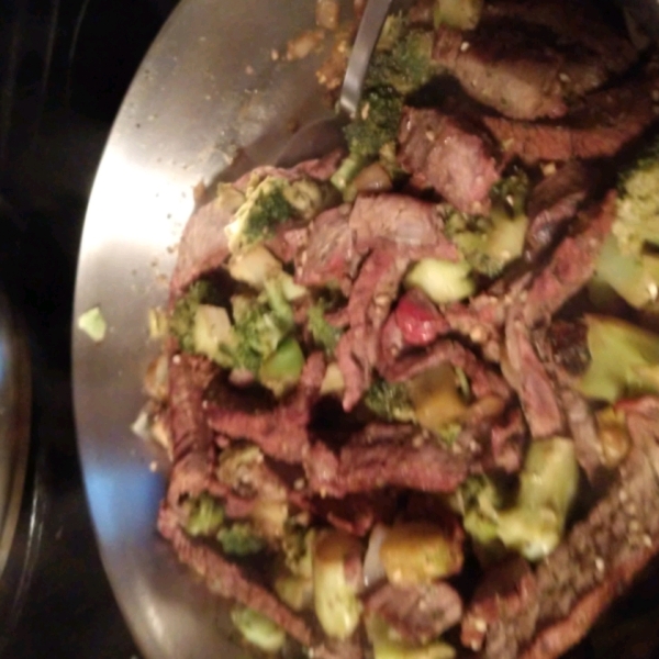 Beef and Broccoli Stir Fry with Whole Grain Brown Rice