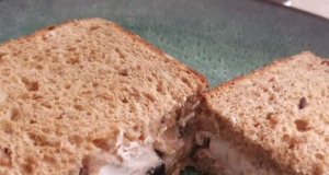 Trail Mix Sandwiches