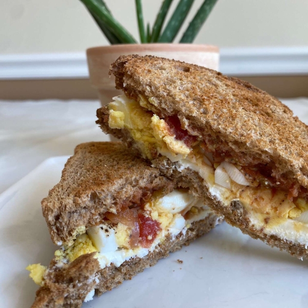 Hard-Boiled Egg Sandwich