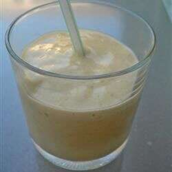 Yummy Mango-Banana Milkshake