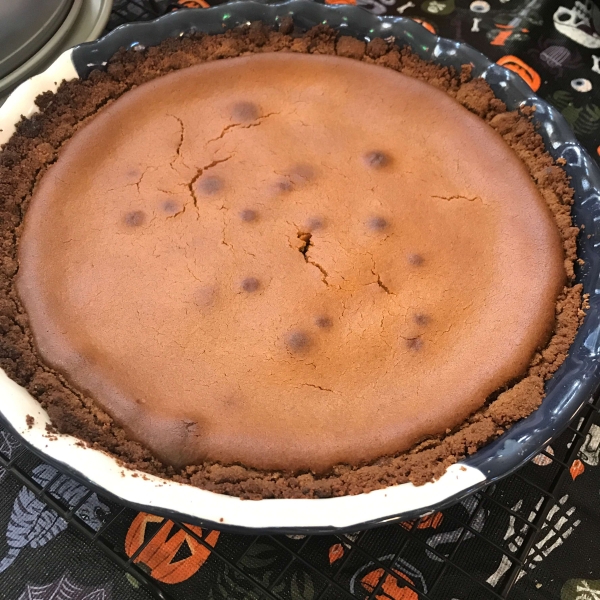 Pumpkin Cheesecake in a Gingersnap Crust