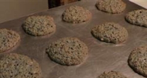 Almond-Blueberry Oatmeal De-lites