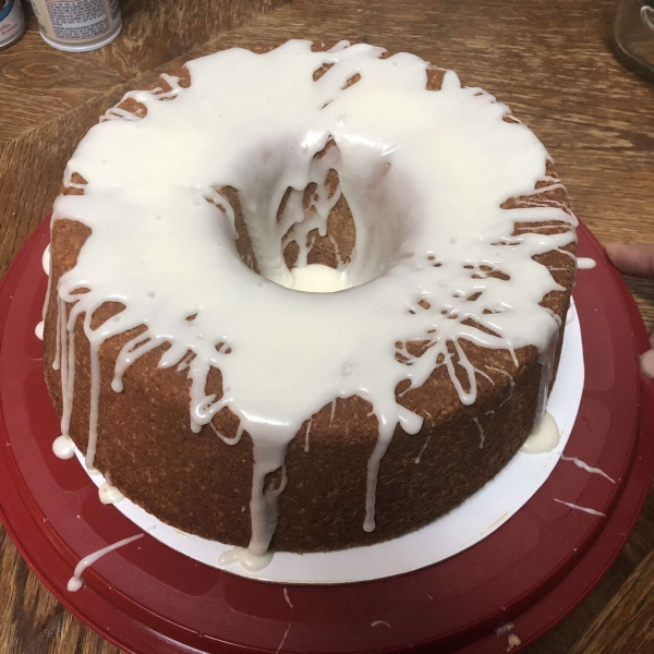 7UP Bundt Cake